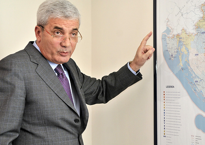 Zagreb, 26012010.Mladen Barisic, ravnatelj carinske uprave.Foto: Bruno Konjevic / CROPIX