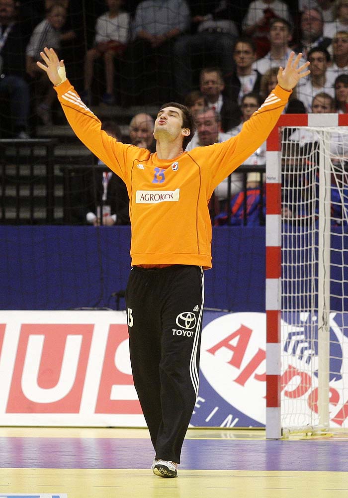 Bec, 260110. EURO 2010 u rukometu. Utakmica 2. kola polufinalne grupe 1: Hrvatska - Austrija. Na slici: Mirko Alilovic.Foto: Nenad Dugi / CROPIX