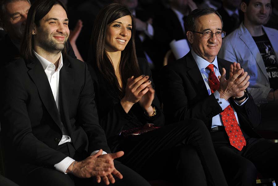 Zagreb, 281210.Hotel Westin.Obiljezavanje 60. godina Hrvatskog rukometa.Na slici: Ivano Balic i Andrea Penezic najbolji rukometasi i Lino Cervar najbolji trener.Foto: Drago Sopta / CROPIX