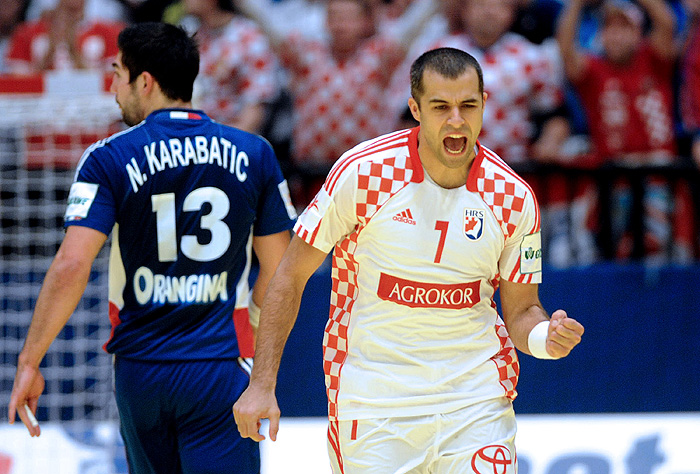 Bec, 310110.Austrija je domacin EURO 2010 u rukometu od 19-31 01.10. U Becu se igraju utakmice poufinala i finala. Polufinale su izborile reprezentacije Islanda, Francuske, Poljske i Hrvatske. U polufinalnim utakmicama finale su izborile reprezentacije Francuske i Hrvatske.Utakmica izmedju Hrvatske i Francuske.Na slici: Vedran Zrnic.Foto: Damir Krajac / CROPIX