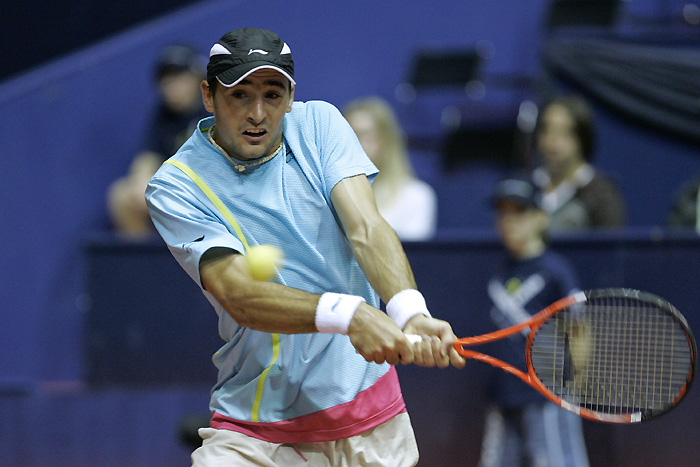 Zagreb, 010210.U Domu sportova se od 01.02.-07.02. odrzava teniski turnir PBZ Zagreb Indoors.Ivan Dodig (CRO) (na slici) u prvom kolu igrao je protiv Evgeny Koroleva (KAZ). Dodig je pobijedio sa 2:0 u setovima.Foto: Neja Markicevic / CROPIX