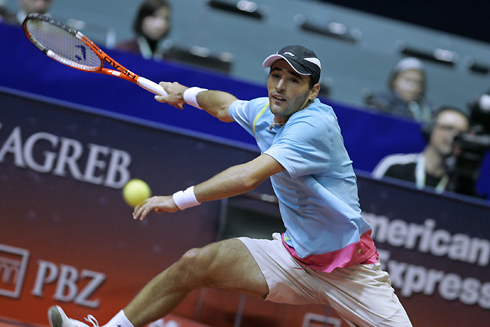 Zagreb, 010210.U Domu sportova se od 01.02.-07.02. odrzava teniski turnir PBZ Zagreb Indoors.Ivan Dodig (CRO) (na slici) u prvom kolu igrao je protiv Evgeny Koroleva (KAZ). Dodig je pobijedio sa 2:0 u setovima.Foto: Neja Markicevic / CROPIX