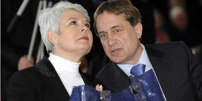 Sibenik, 130210.Sportska dvorana Baldekin.Obljetnica 20 godina od osnivanja HDZ-a u gradu Sibeniku. Proslavi je nazocila i predsjednica HDZ-a i Vlade RH Jadranka Kosor sa ministrima Bozidarom Kalmetom, Ivanom Sukerom, Darkom Milinovicem.Na slici: Jadranka Kosor i Bozirad Kalmeta u razgovoru.Foto: Niksa Stipanicev / CROPIX