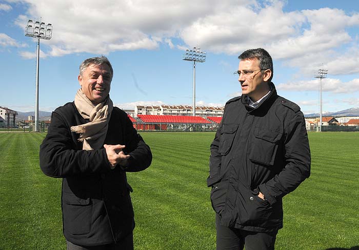 Crna Gora, 270210.Cico Kranjcar u kampu nogometne reprezentacije Crne gore.Na fotografiji: Cico Kranjcar i Djurdjevac Momir.Foto: Savo Prelevic / Cropix