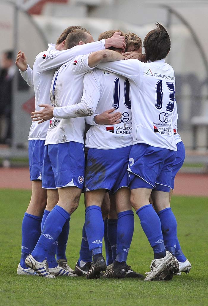 Split, 280210.Stadion Poljud.19. kolo T-com 1.HNL  izmedju NK Hajduk - NK Slaven Belupo.Na fotografiji: slavlje igraca Hajduka nakon postignutog pogotka.Foto: Josko Ponos / CROPIX