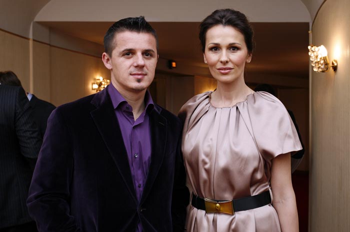 Zagreb, 141208.U Hrvatskom narodnom kazalistu odrzan je Bozicni koncert u organizaciji VIP-a.Na slici: Goran i Milana Vlaovic.Foto: Neja Markicevic / CROPIX