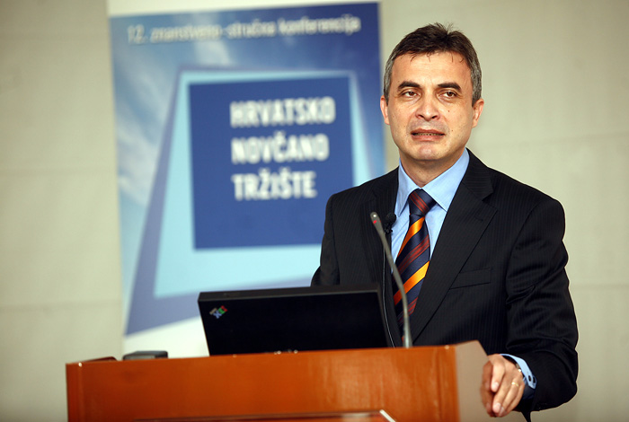 Rijeka, 150509.Portret mr. sc. Ante Samodol, predsjednik Uprave HANFAe.U opatijskom hotelu Milenij odrzana je 12. znanstveno - strucna konferencija Hrvatsko novcano trziste. Ante Samodol odrzao je izlaganje pod nazivom Stanje i regulativa nebankovnog financijskog sektora.Foto: Tea Cimas / Cropix