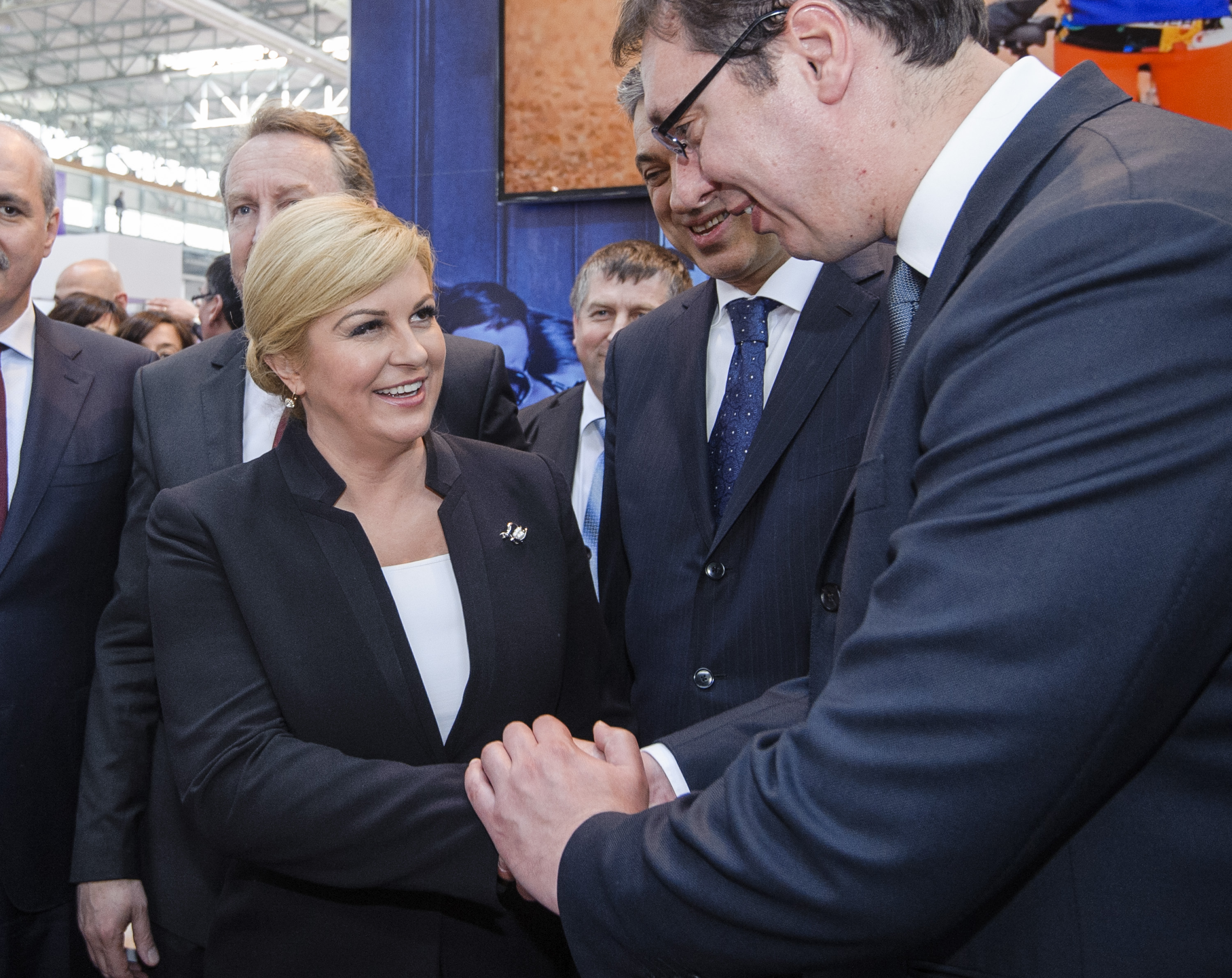 kolinda_mostar4-120416