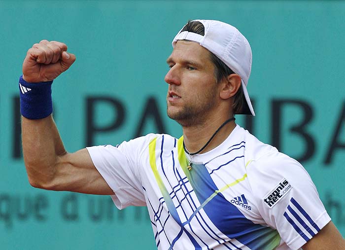 Austria's Jurgen Melzer reacts after he defeated Russia's Teimuraz Gabashvili at the end of their fourth round match in the French Open tennis championship at the Roland Garros stadium, on May 31, 2010, in Paris. Melzer won 7-6, 4-6, 6-1, 6-4.  AFP PHOTO PATRICK KOVARIK