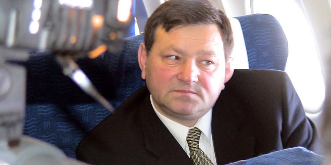 zagreb, 110304odlazak u haag - mladen markacfoto: ivan zvonimir cicak-desk-