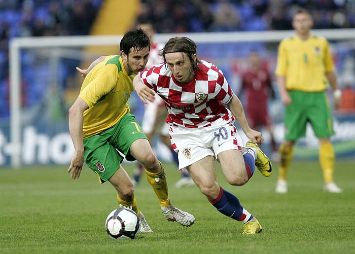 Osijek, 230510.Stadion Gradski vrt, prijateljska nogometna utakmica Hrvatska - Wales.Luka Modric.Foto: Vlado Kos / Cropix