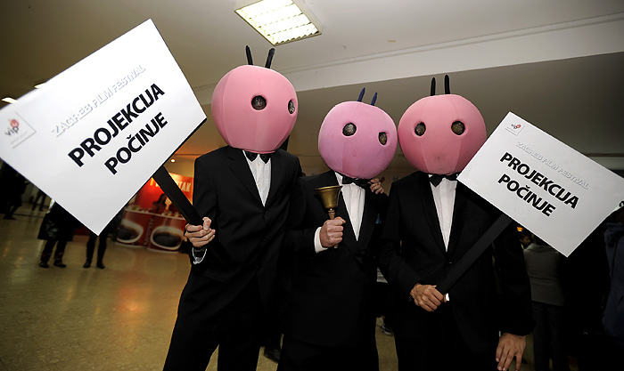 Zagreb, 181009.U kinu SC otvoren je 7.Zagreb film festival. Festival je prvu vecer bio odlicno posjecen i sve projekcije rasprodane.Na slici: maskote festivala.Foto: Sime Sokota / CROPIX