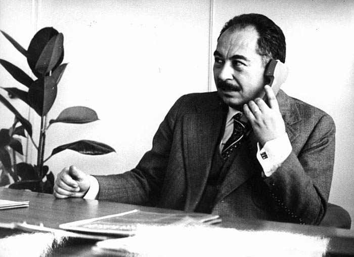 080306stjepan djurekovic emigrantfoto arhiva eph-desk-