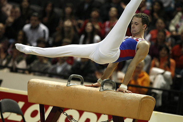 Split, 210209.Spaladium Arena u Splitu.Medjunarodni atletski miting Slobodna Dalmacija u skoku u vis za zene.Gimnasticar Robert Seligman.Foto: Duje Klaric / CROPIX