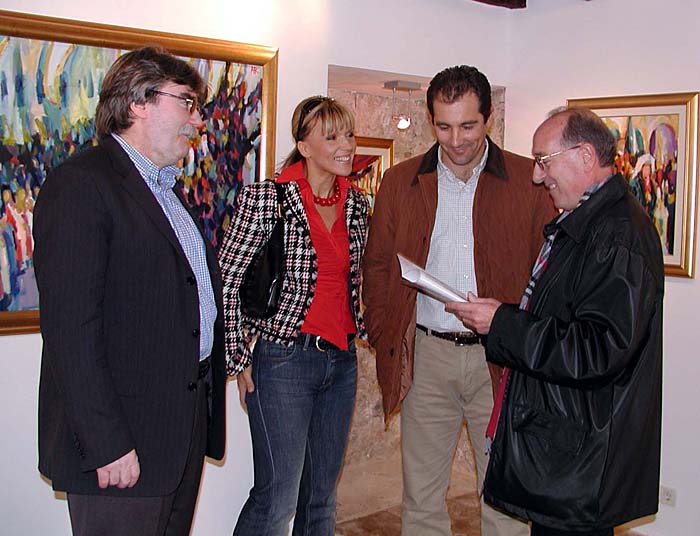  dubrovnik040302frano cetinic,suzana i igor stimac te  andrija seifreid u galeriji talir u dubrovnikusnimio mateo rilovic-zivot-         