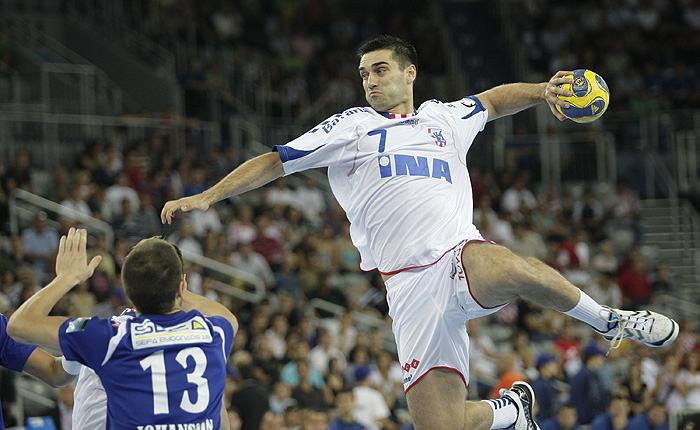 Zagreb, 071009.Arena Zagreb.Rukometna utakmica 2.kola C skupine Lige prvaka CO Zagreb - Alingsas.Na slici: Kiril Lazarov 7, Pontus Johansson 13.Foto: Nenad Dugi / Cropix