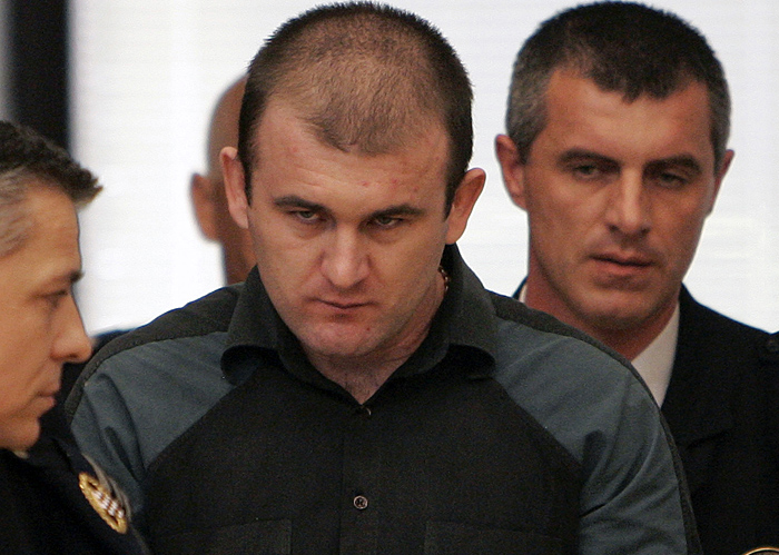 Split, 201008.Luka Pezelj osudjen je danas na Zupanijskom sudu u Splitu za ubojstvo Kristine Susnjare na dugotrajnu kaznu zatvora u trajanju 31 godine. Luka Pezelj nije podizao glavu tijekom izricanja presude.Foto : Jakov Prkic / Cropix