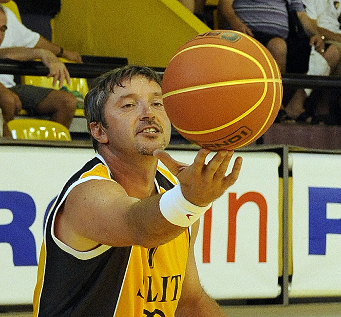 Split, 030809.U Splitu na Gripama odigrala se revijalna utakmica izmedju splitskih i ljubljanskih kosarkaskih veterana. Na slici: Toni Kukoc.Foto: Jadran Babic / CROPIX