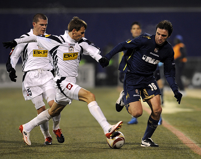 Zagreb, 171209.Stadion Maksimir.Nogometna utakmica Uefine Europske Lige, skupine A, 6. kolo izmedju Dinama i rumunjskog Temisvara.Na slici: Milan Badelj.Foto: Drago Sopta / CROPIX