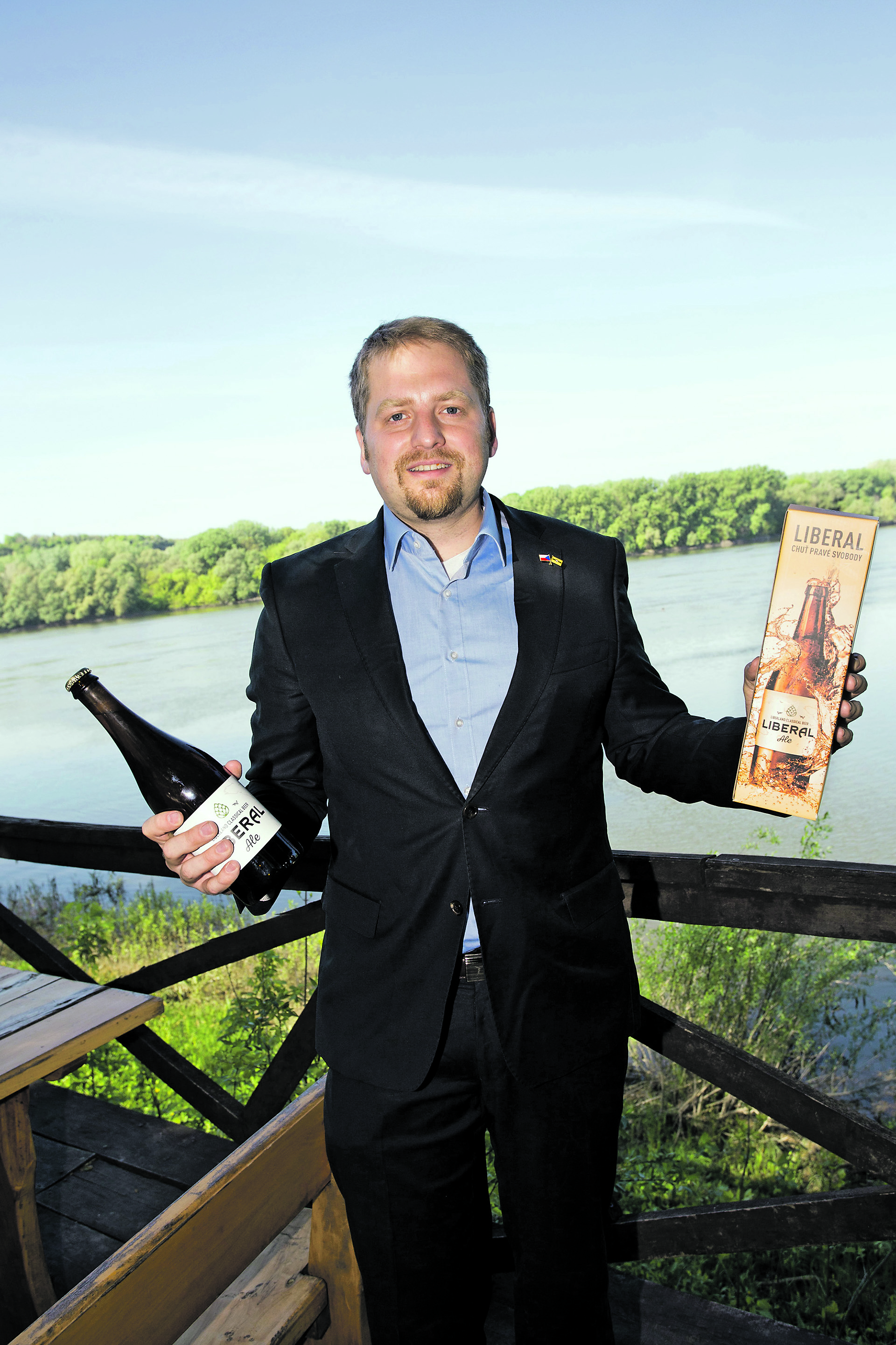 52630-67381-liberland12-150416