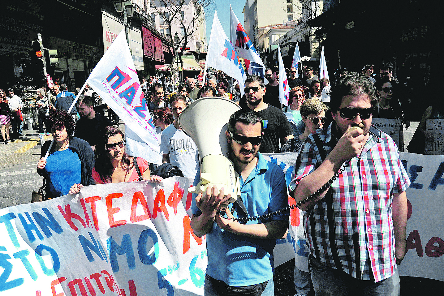 52754-67503-2016-04-16T095225Z_10889176