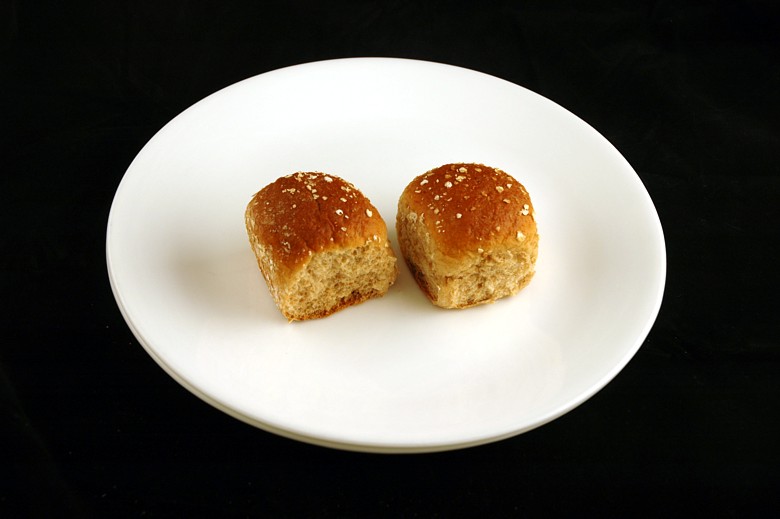calories-in-wheat-dinner-rolls.bin