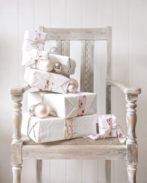 exquisite-totally-white-vintage-christmas-ideas-31.bin