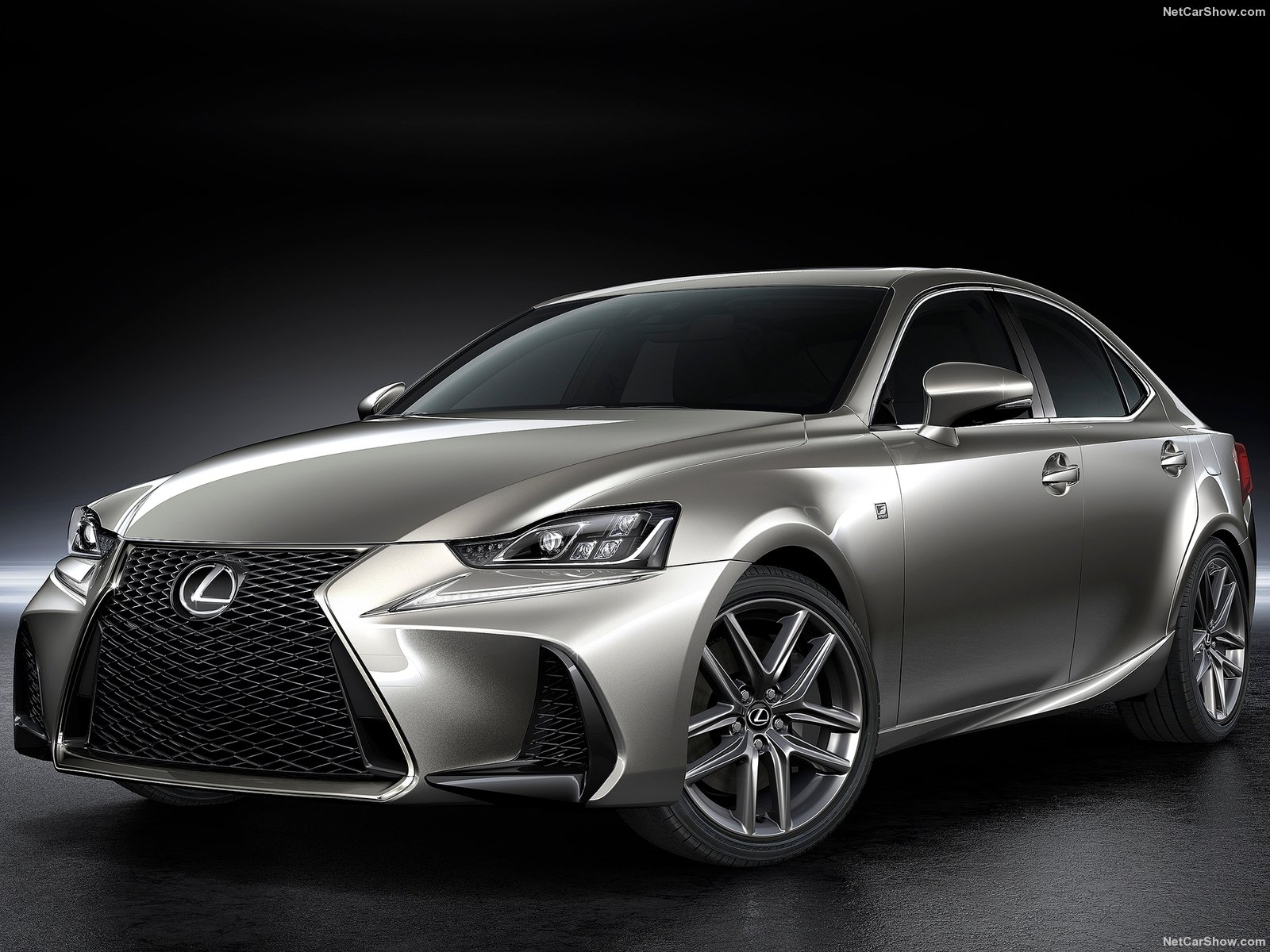 Lexus-IS-2017-1600-02