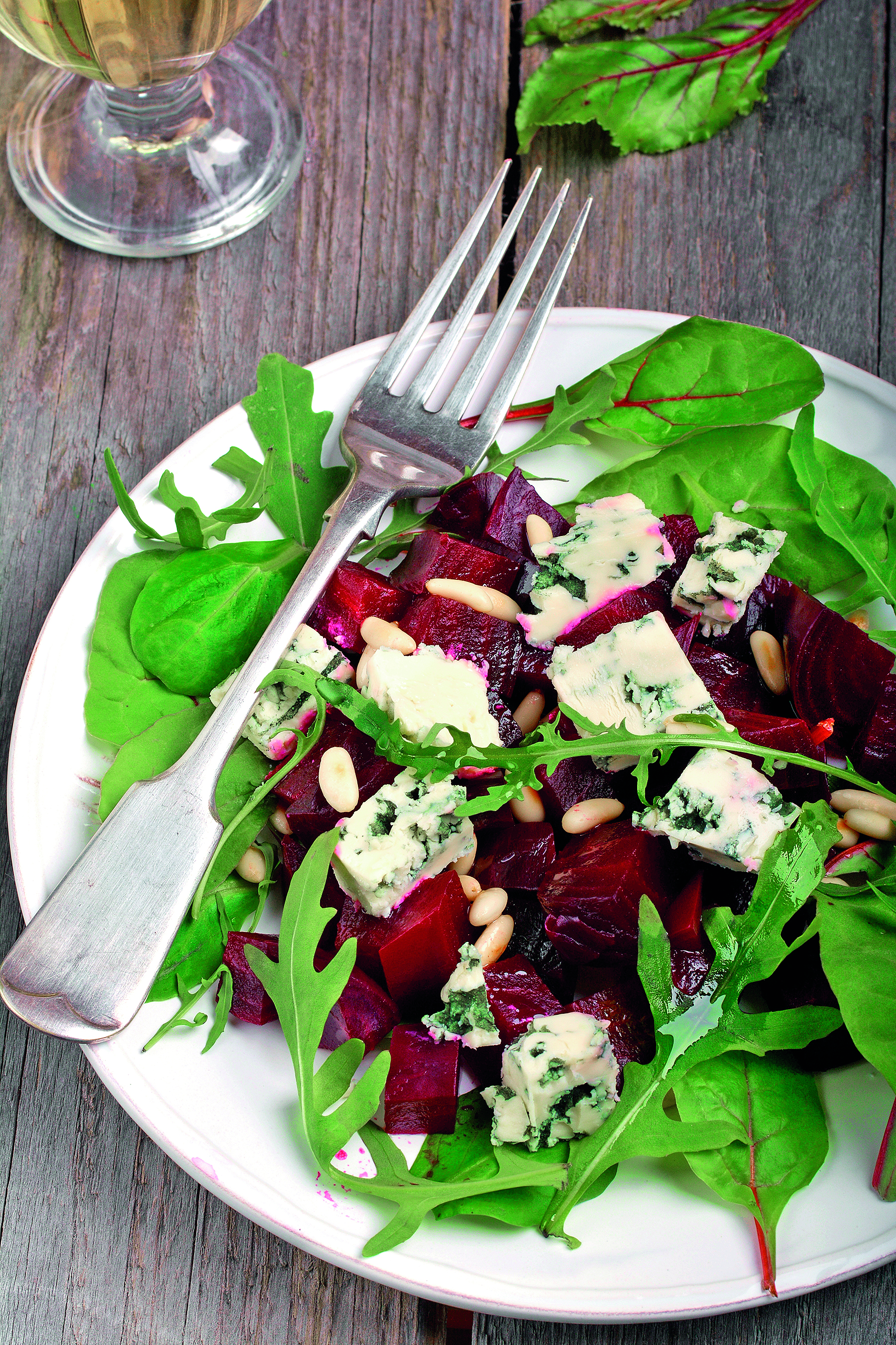 Salata od pržene cikle i sira