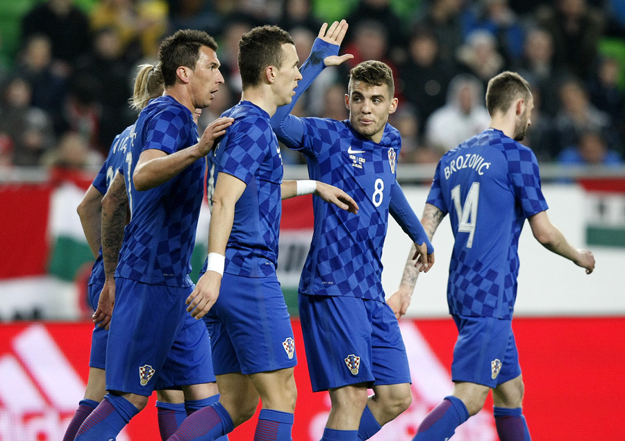 Vatreni slave