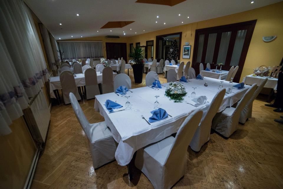 487119_136056893214321_853690033_n.bin