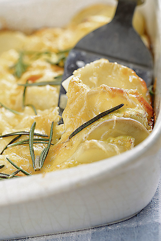 gratin-od-krumpira-i-korabe.bin