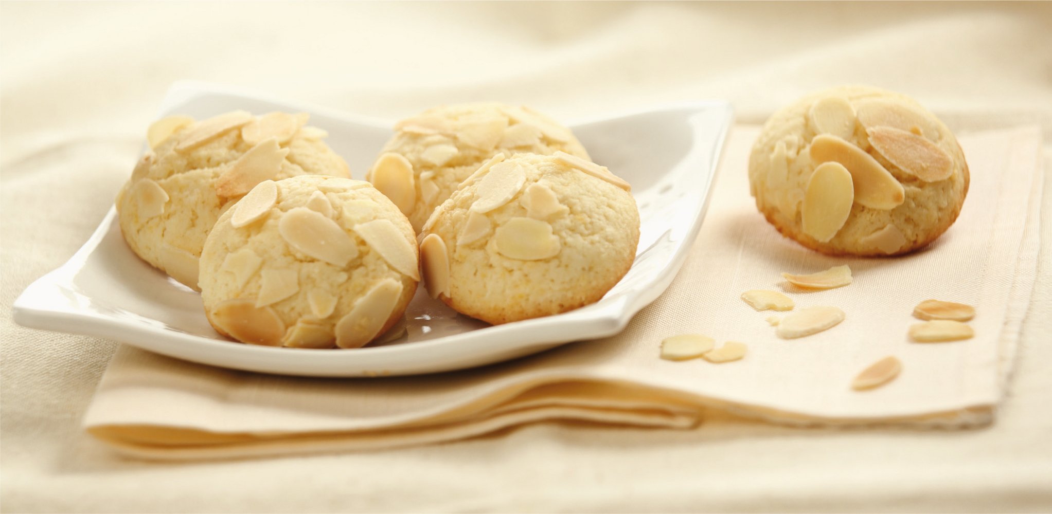 kolacici-s-bademima.bin