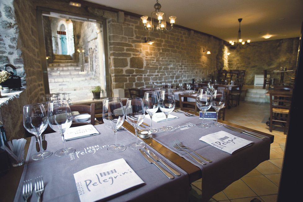 sibenik-17-09-2009-konoba-pelegrini-u-sibeniku.bin