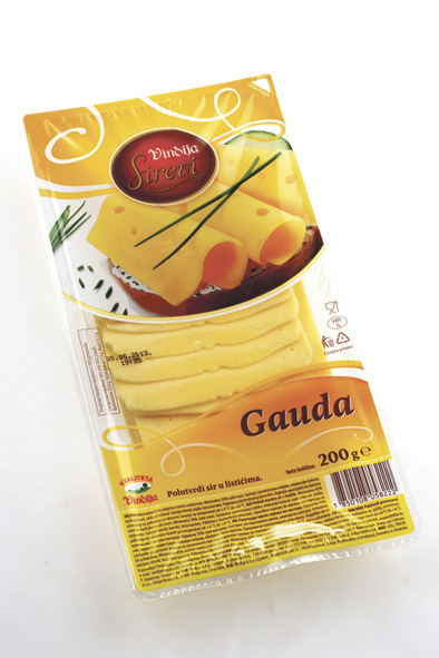 200 g 16,79 kn
Zemlja podrijetla: Hrvatska

Izgleda vrlo primamljivo, lijepe je žute boje, a i miriše dobro.
Žućko vrlo intenzivnog okusa koji traje. Konkretan sir kojega nas ne bi bilo sram, u nedostaku boljeg, ponuditi gostima.
Prosječna ocjena: četvorka    