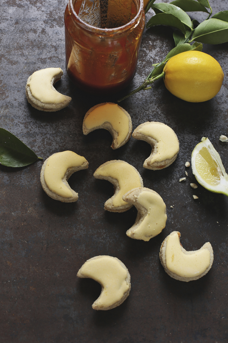 polumjeseci-s-limunom.bin