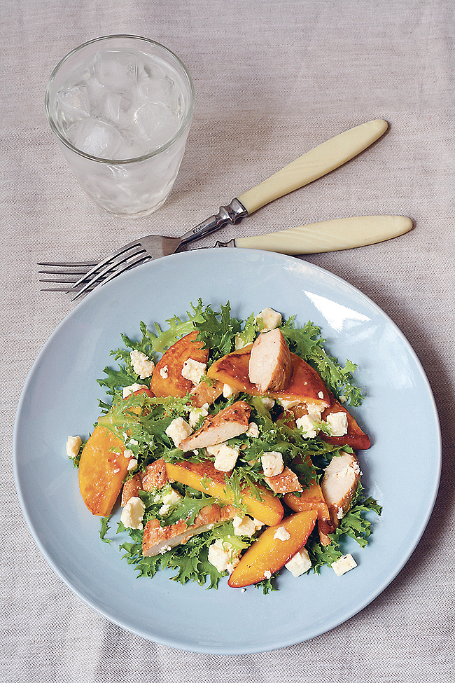 2-salata-od-piletine-i-marelica.bin