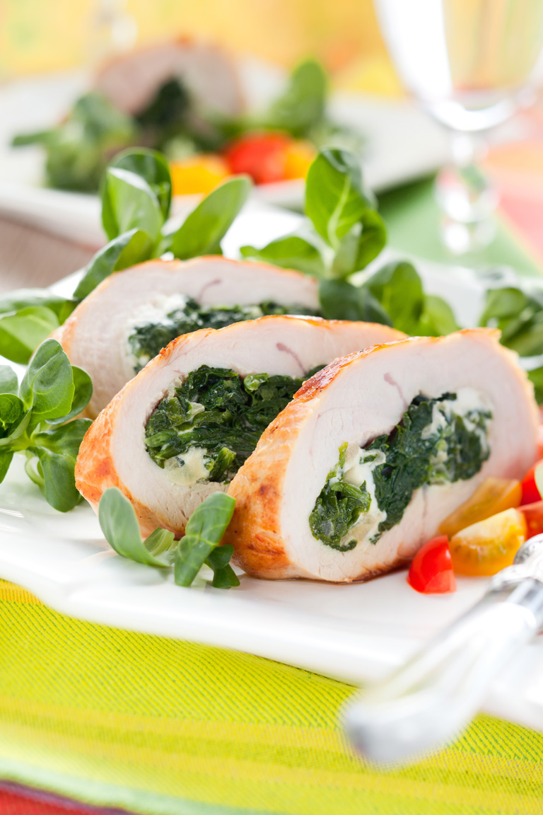 puretina-sa-spinatom-i-sirom.bin