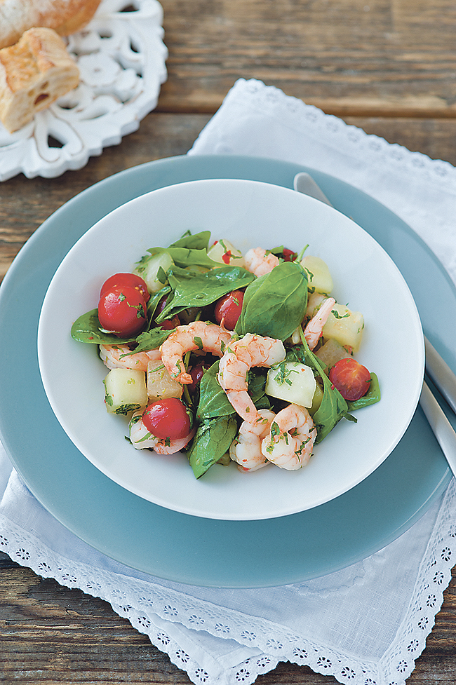 salata-s-kozicama-i-spinatom.bin