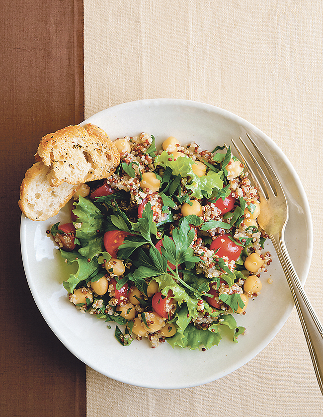 salata-s-quinojom-i-slanutkom.bin