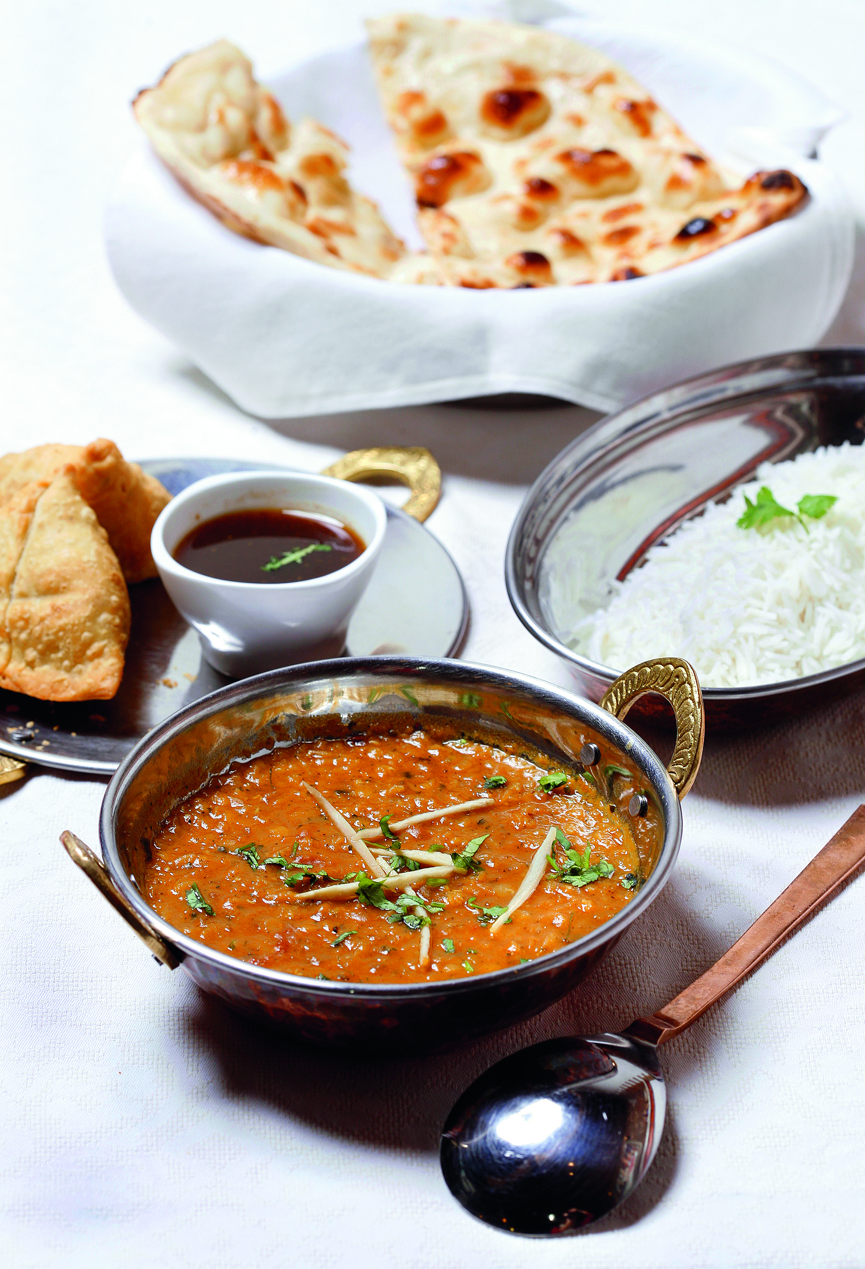 zagreb-20-11-2013-restoran-royal-indiavegetable-samosa-dal-tadke-wali.bin
