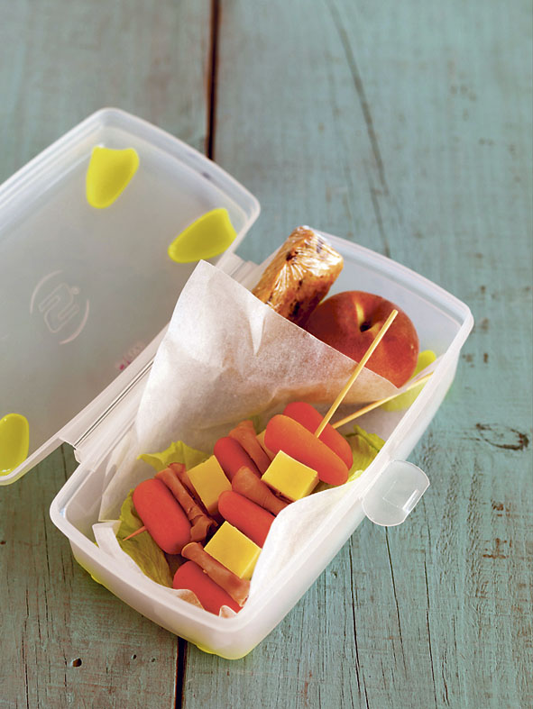 budilica-4-9-uzina-raznjici-od-mrkvice-sunke-i-sira-3-st.bin