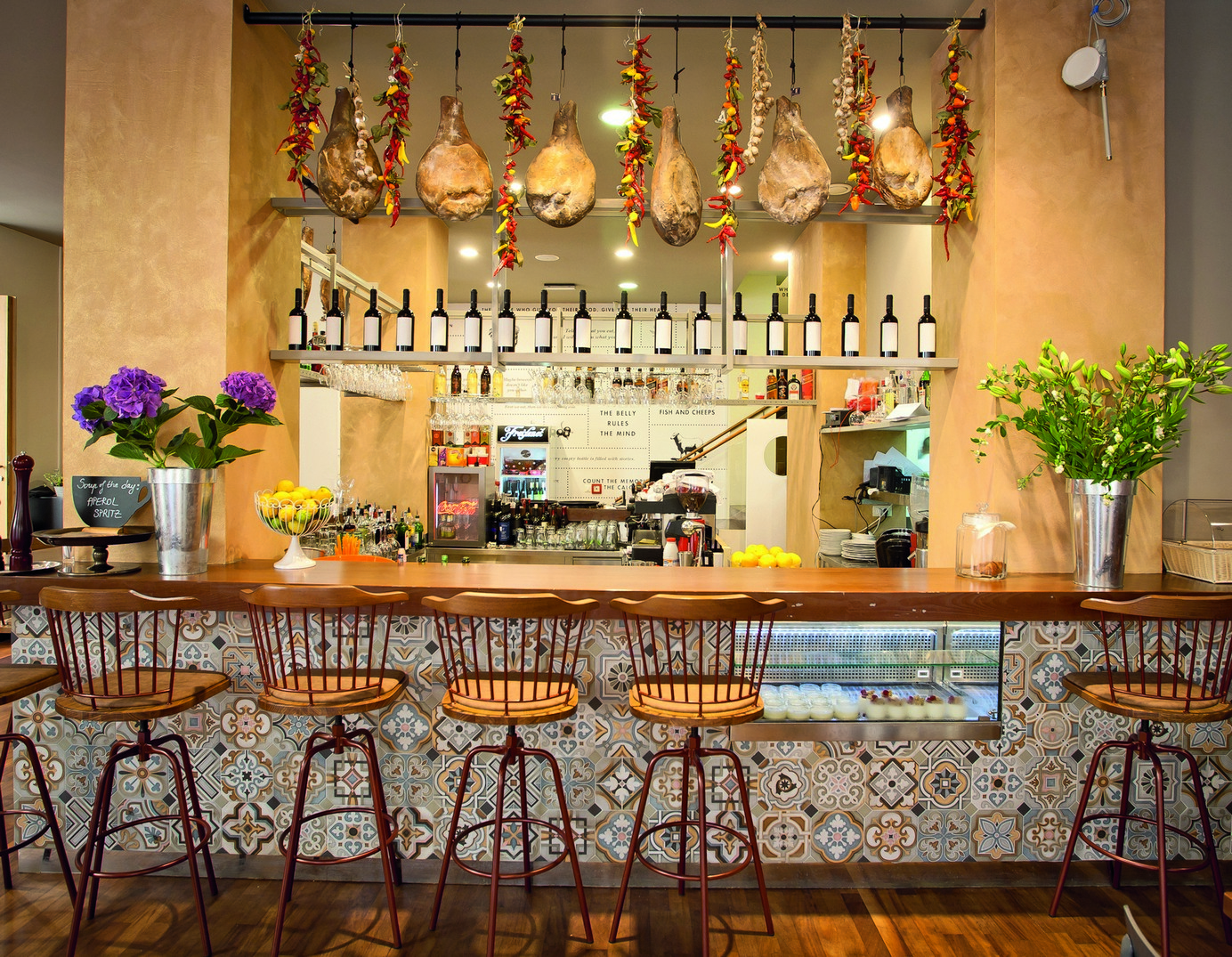 split-20-08-2014-wine-bar-i-restoran-bokeria-2.bin