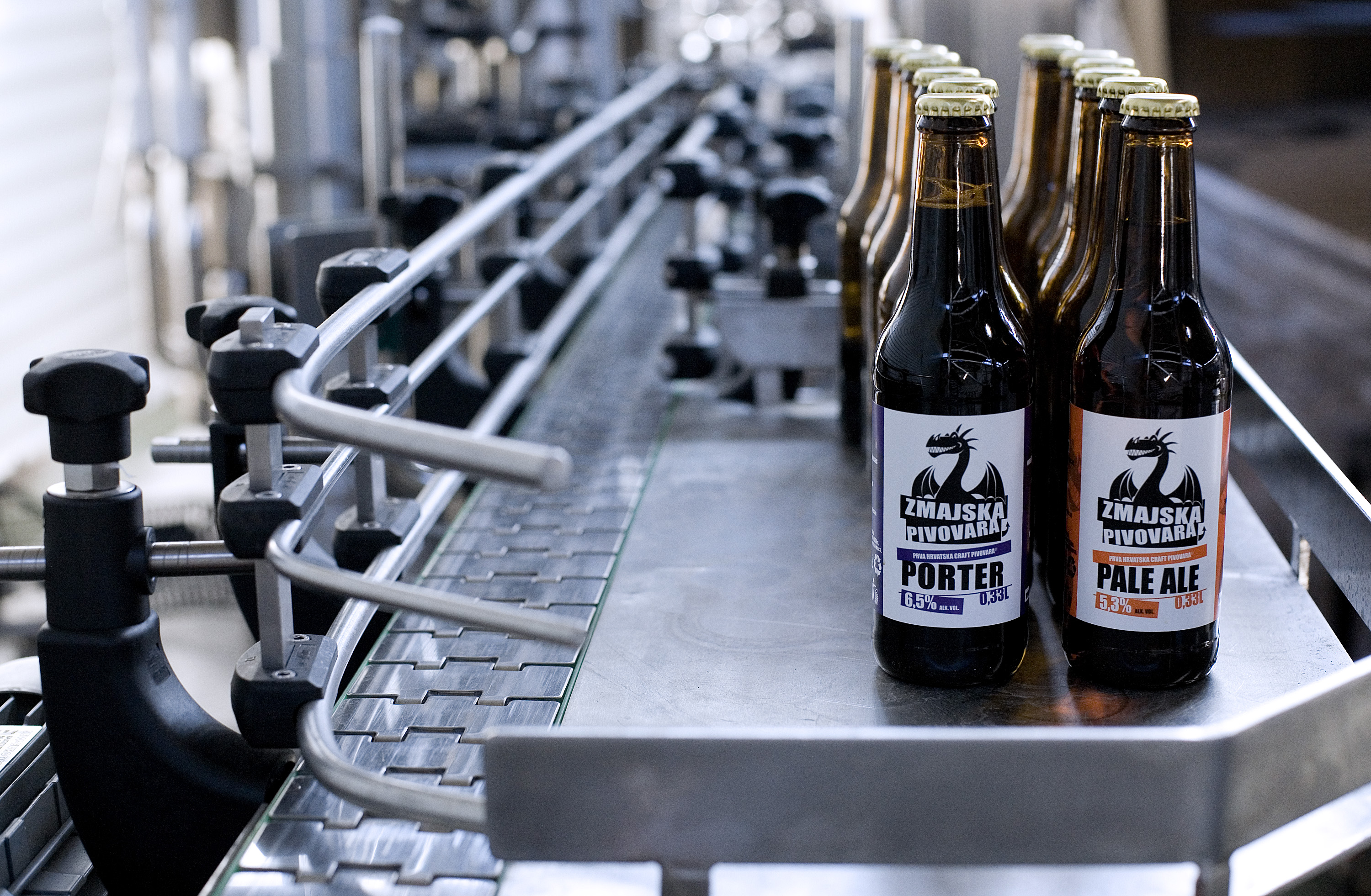 zagreb-24-09-2014-mala-tvornica-piva-mala-manufaktura-u-kojoj-se-proizvodi-pivo-2.bin