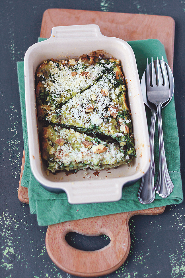 slozenac-s-patlidzanima-spinatom-i-bademima.bin