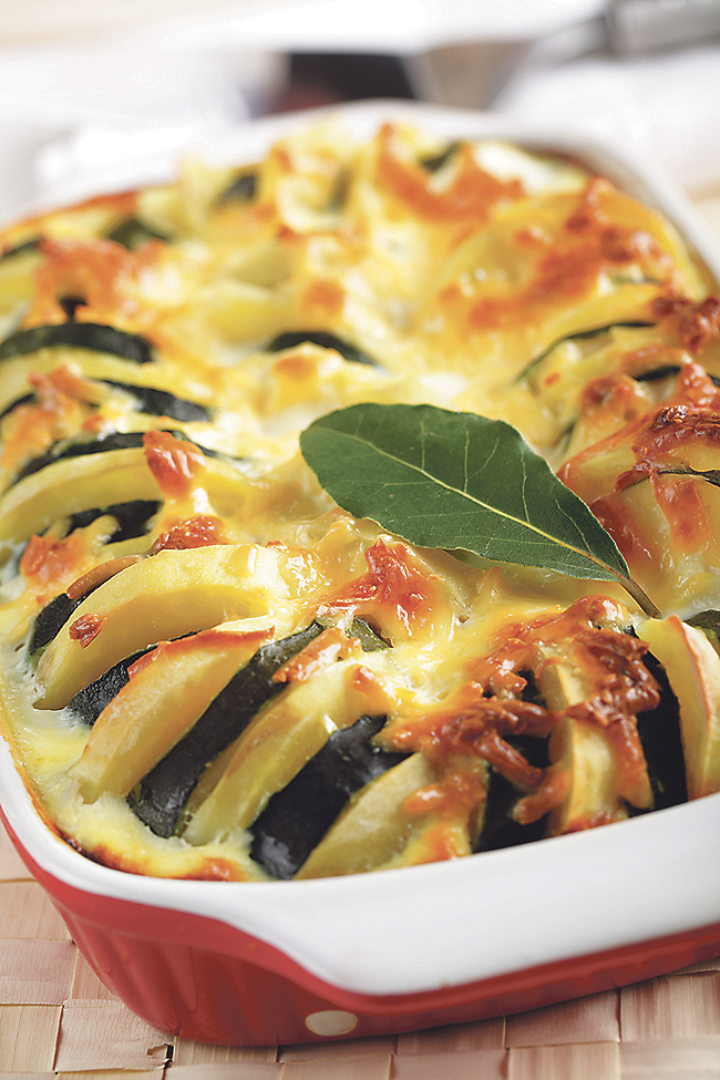 slozenac-s-tikvicama-i-krumpirom.bin