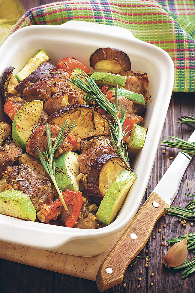 svinjetina-s-ljetnim-povrcem.bin