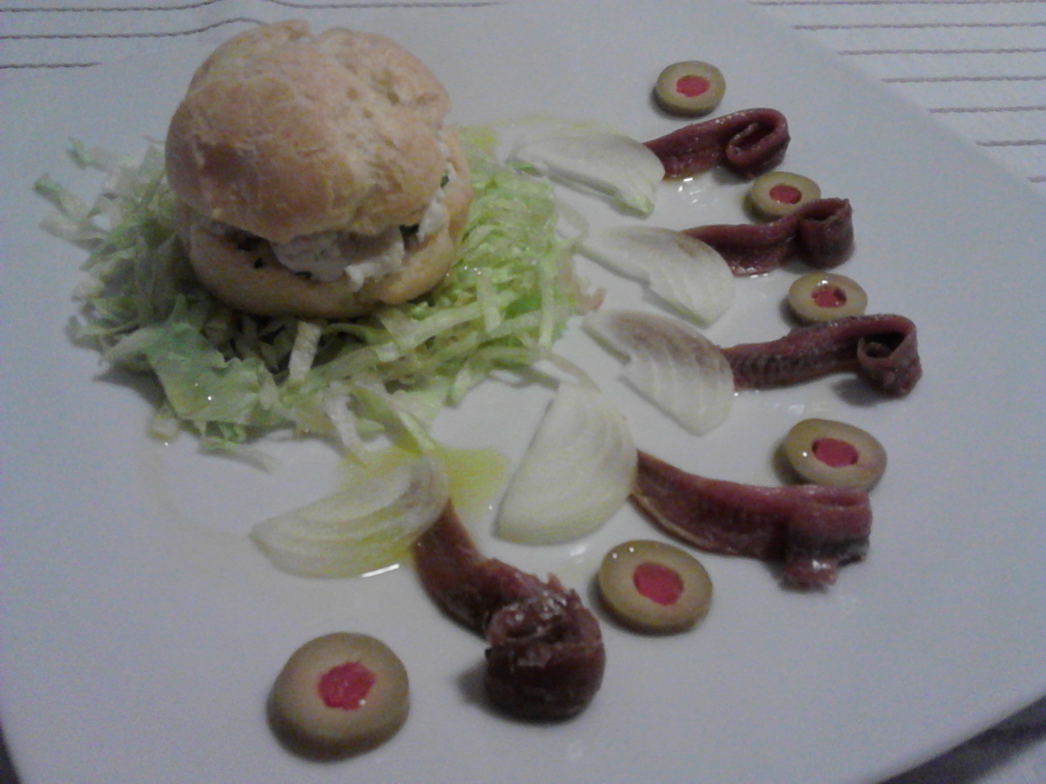 punjeni-profiterol-iz-mora.bin