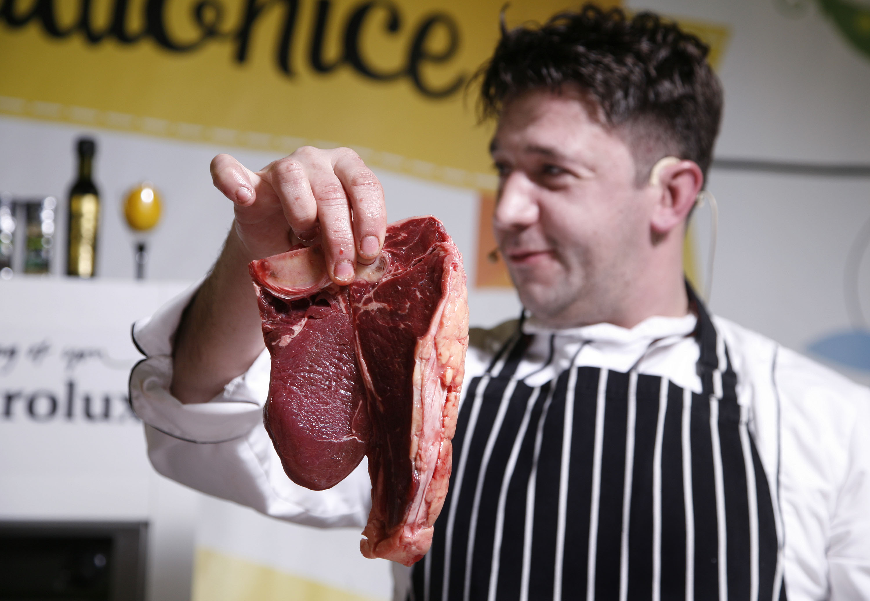 zagreb-15-12-2013-u-city-centru-one-east-odrzavaju-se-radionice-najboljih-chefova-5.bin