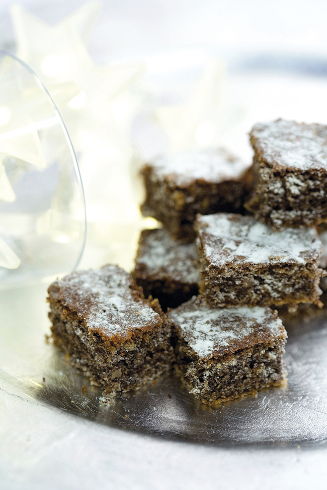 zagreb-27-11-2012-mala-jela-na-poslu-za-bozic-6.bin